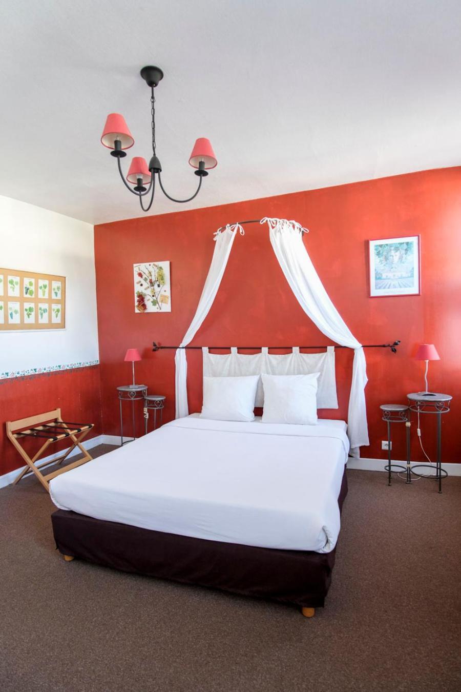 Bed and Breakfast Les Gues Rivieres Pujols  Pokój zdjęcie