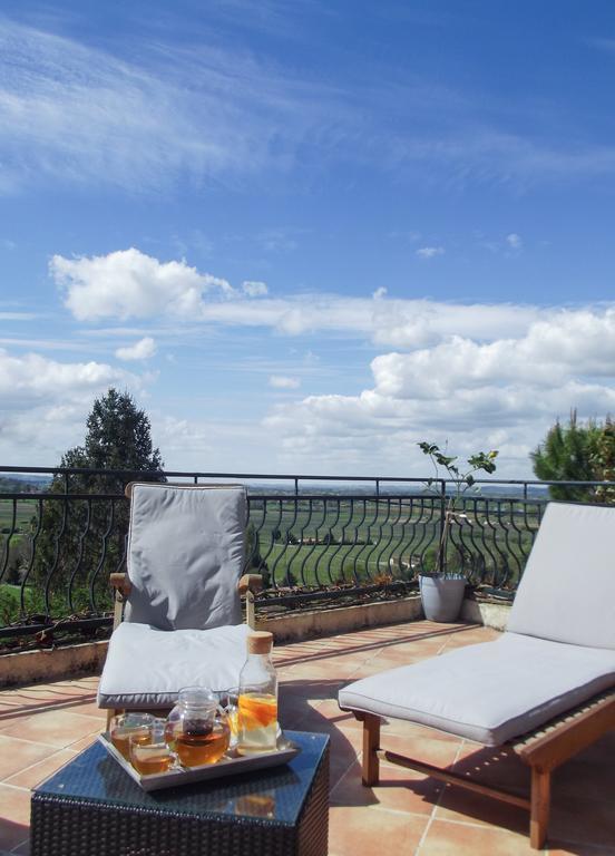 Bed and Breakfast Les Gues Rivieres Pujols  Zewnętrze zdjęcie