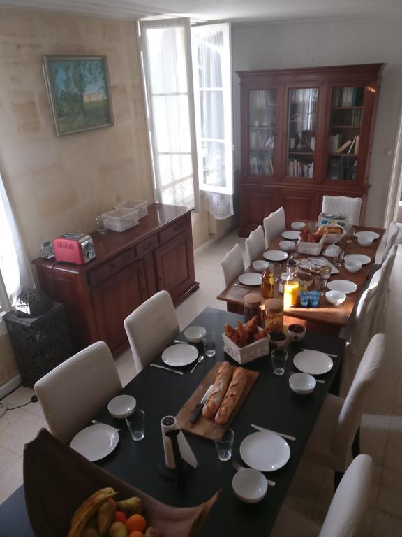 Bed and Breakfast Les Gues Rivieres Pujols  Zewnętrze zdjęcie