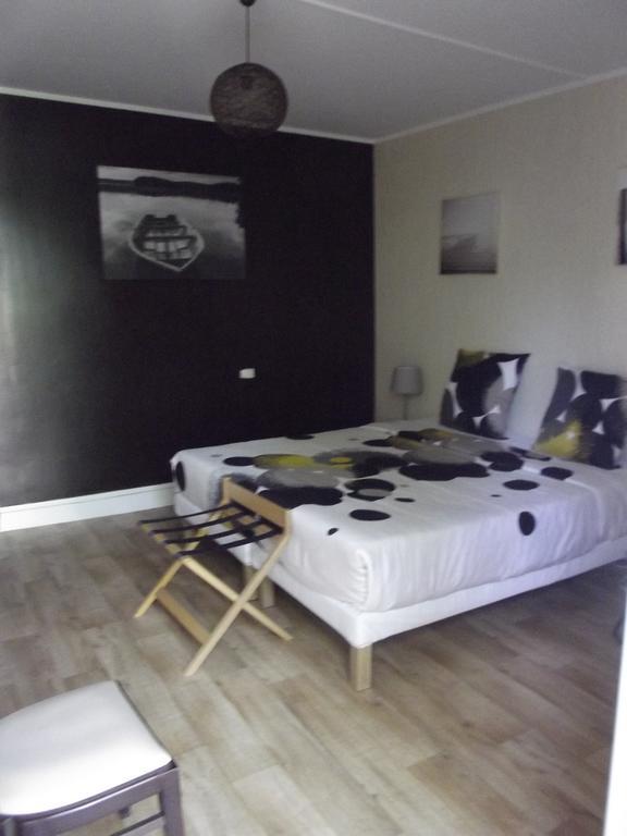 Bed and Breakfast Les Gues Rivieres Pujols  Zewnętrze zdjęcie