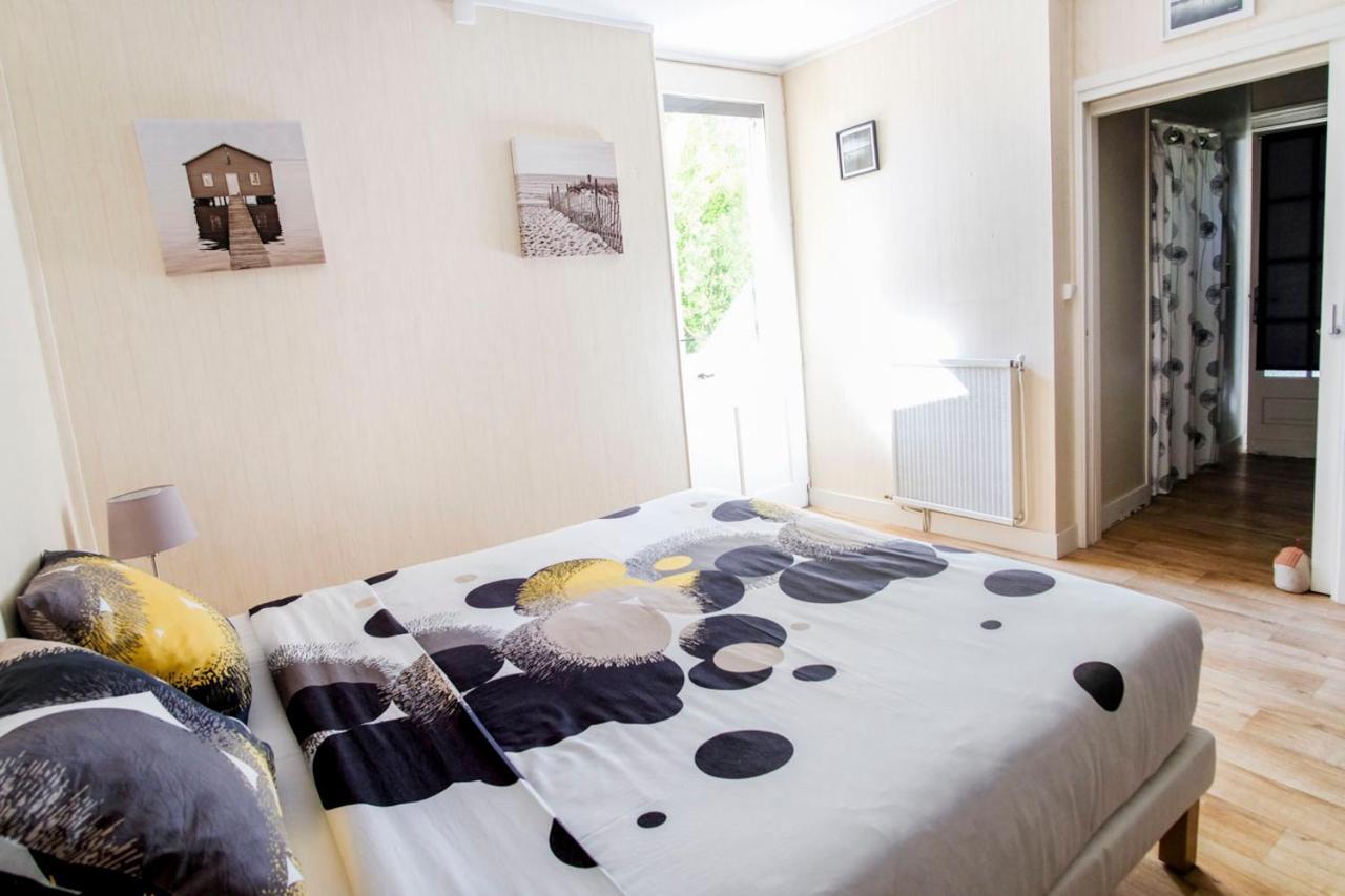 Bed and Breakfast Les Gues Rivieres Pujols  Zewnętrze zdjęcie