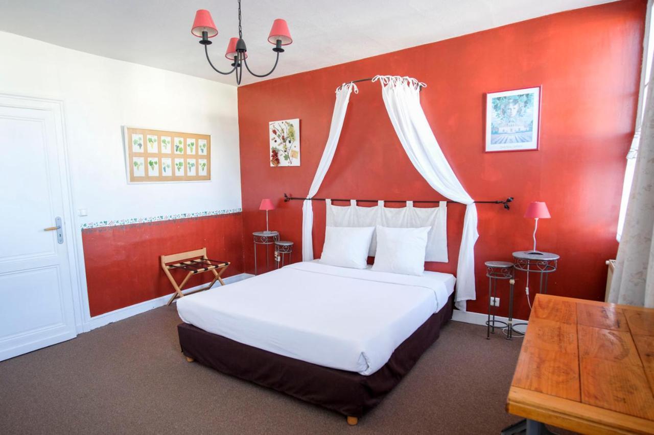 Bed and Breakfast Les Gues Rivieres Pujols  Zewnętrze zdjęcie